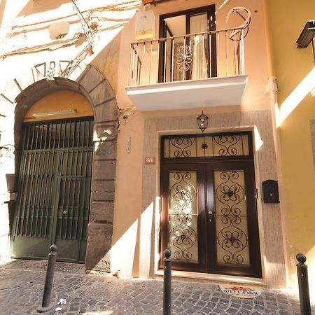 Look House Appartement Napels Buitenkant foto